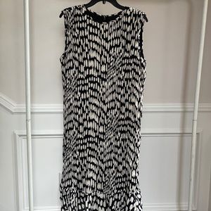 NWOT-Chico's Black Label Black and White Long Dress - Size 16